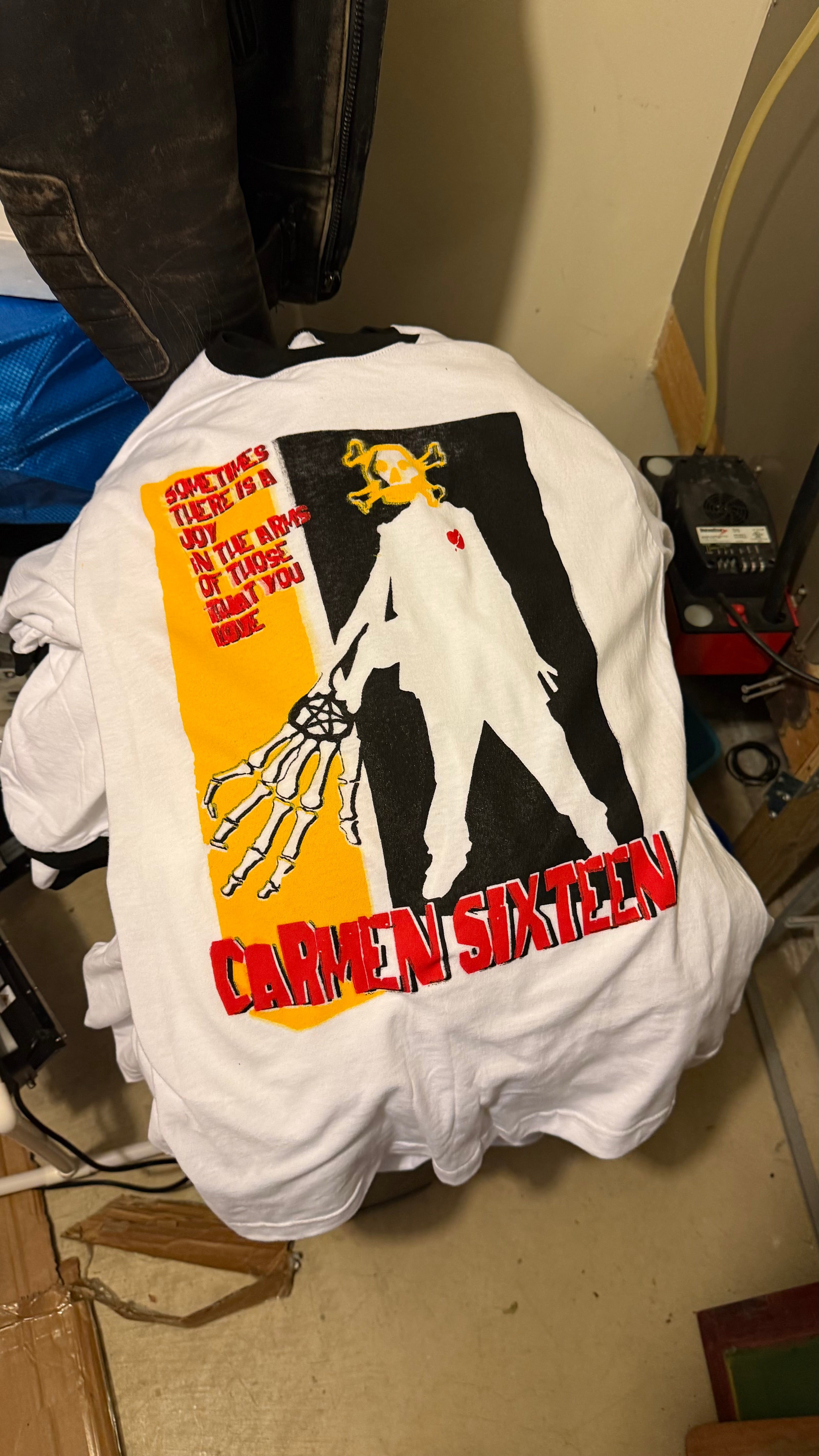 Carmen Sixteen